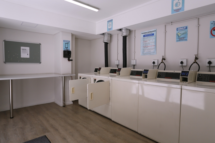 1 Bedroom Property for Sale in Observatory Western Cape